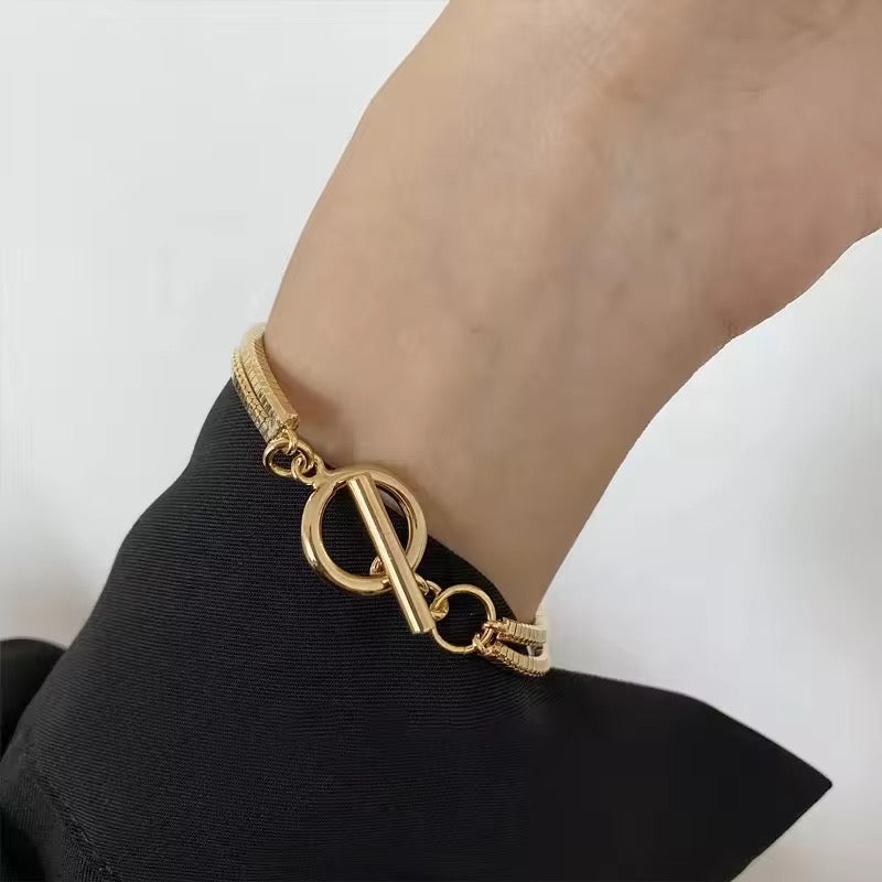 Twice As Nice – Double-Layer Gold Chain Bracelet