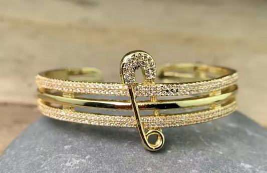 Pin me Down - Safety Pin Bracelet