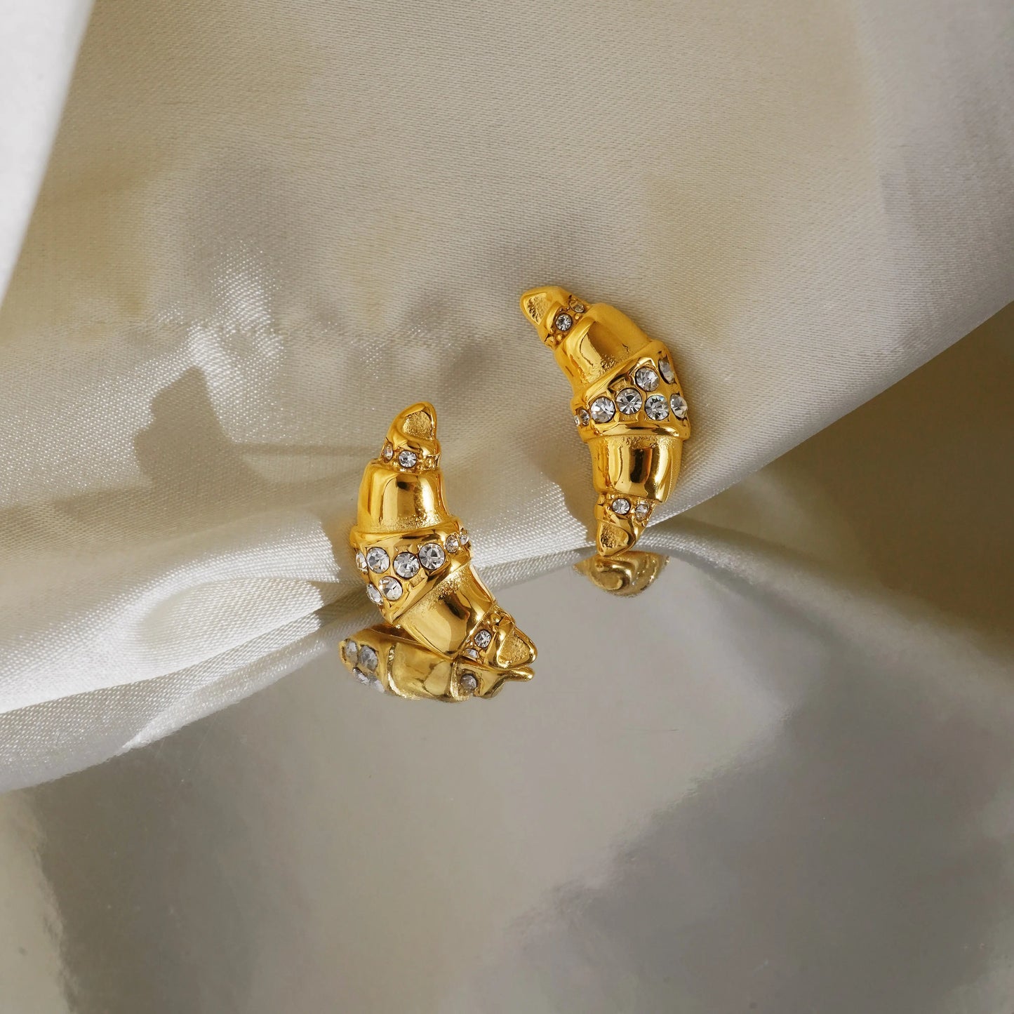Butter Babe – Gold Croissant Earrings